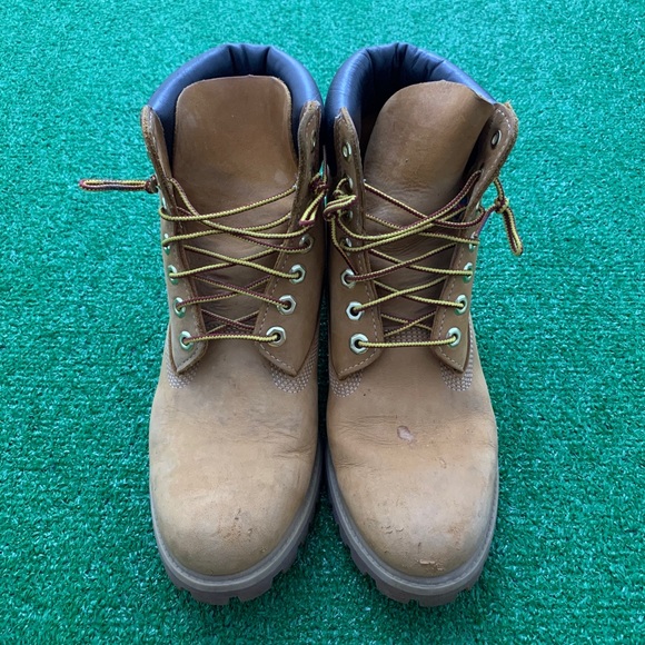 🥧 Classic Timberland 6-inch high Boot (Sz 8) - Picture 3 of 11